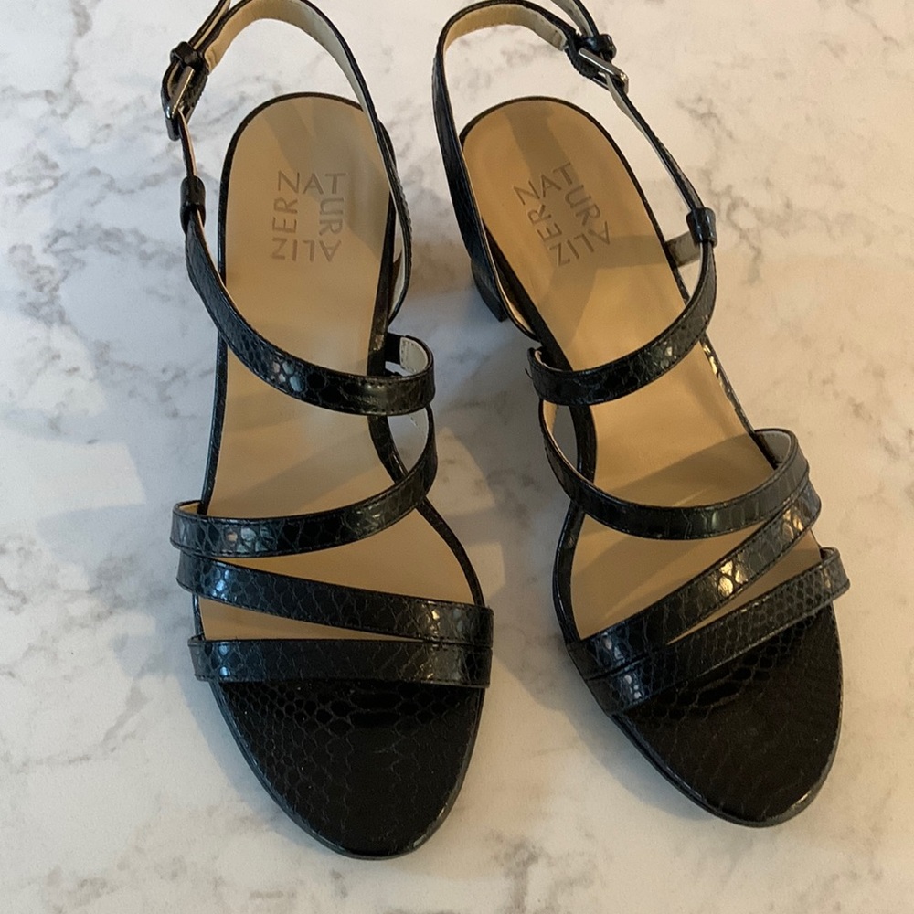 Naturalizer Bridget 2 Strappy Sandals Size 8W